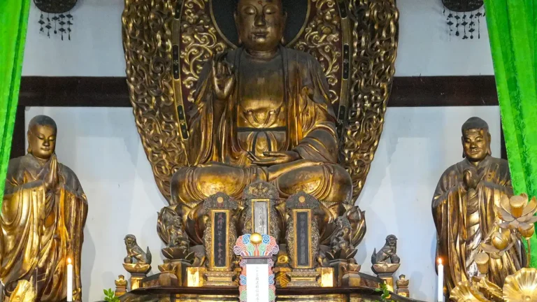 釈迦三尊（萬福寺本尊脇仏）